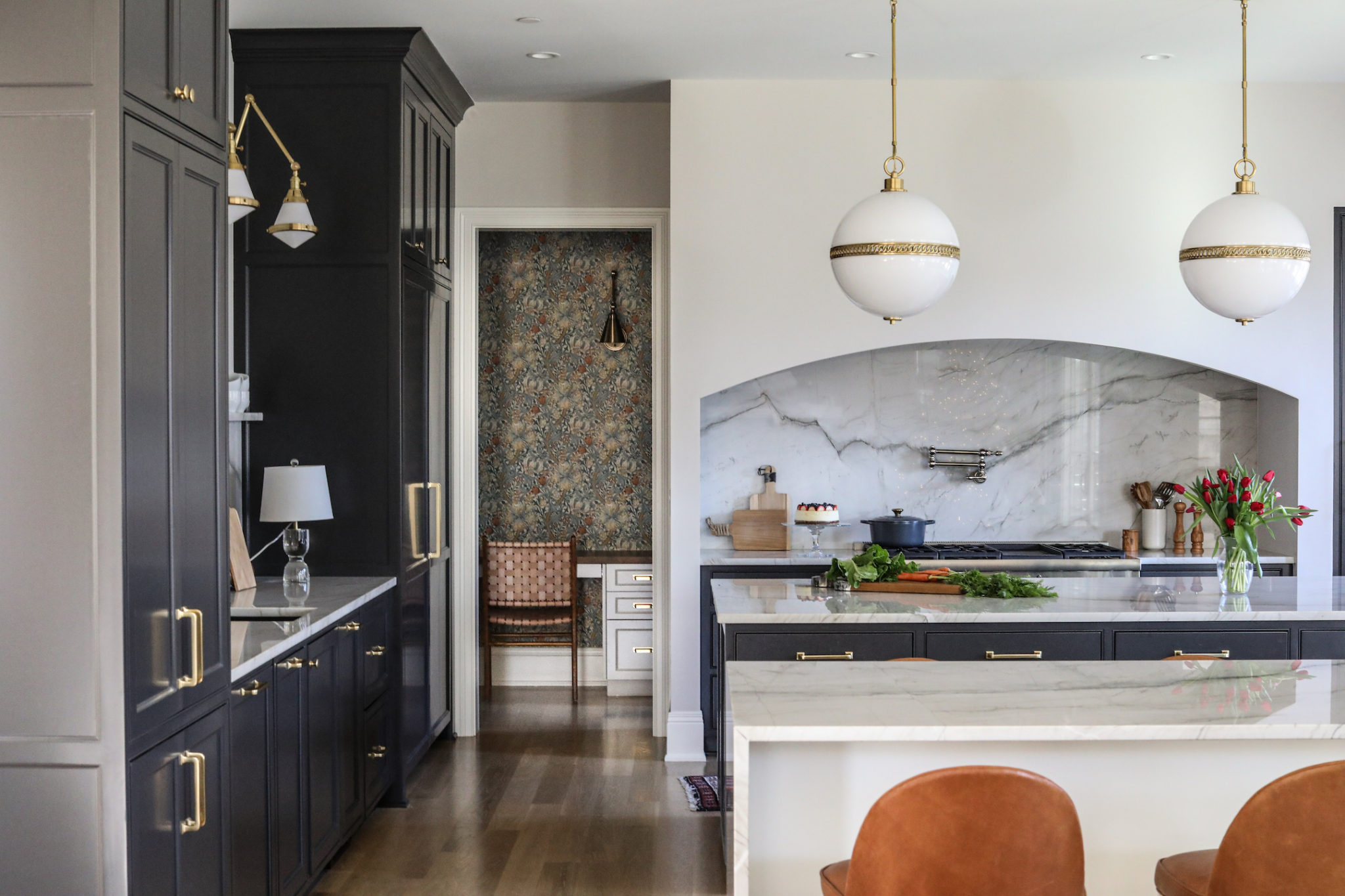 Range Hoods: The Quiet Star - Park and Oak Interior Design