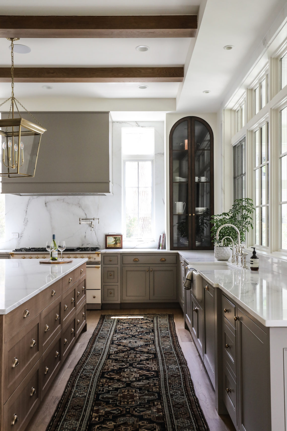 Range Hoods: The Quiet Star - Park and Oak Interior Design