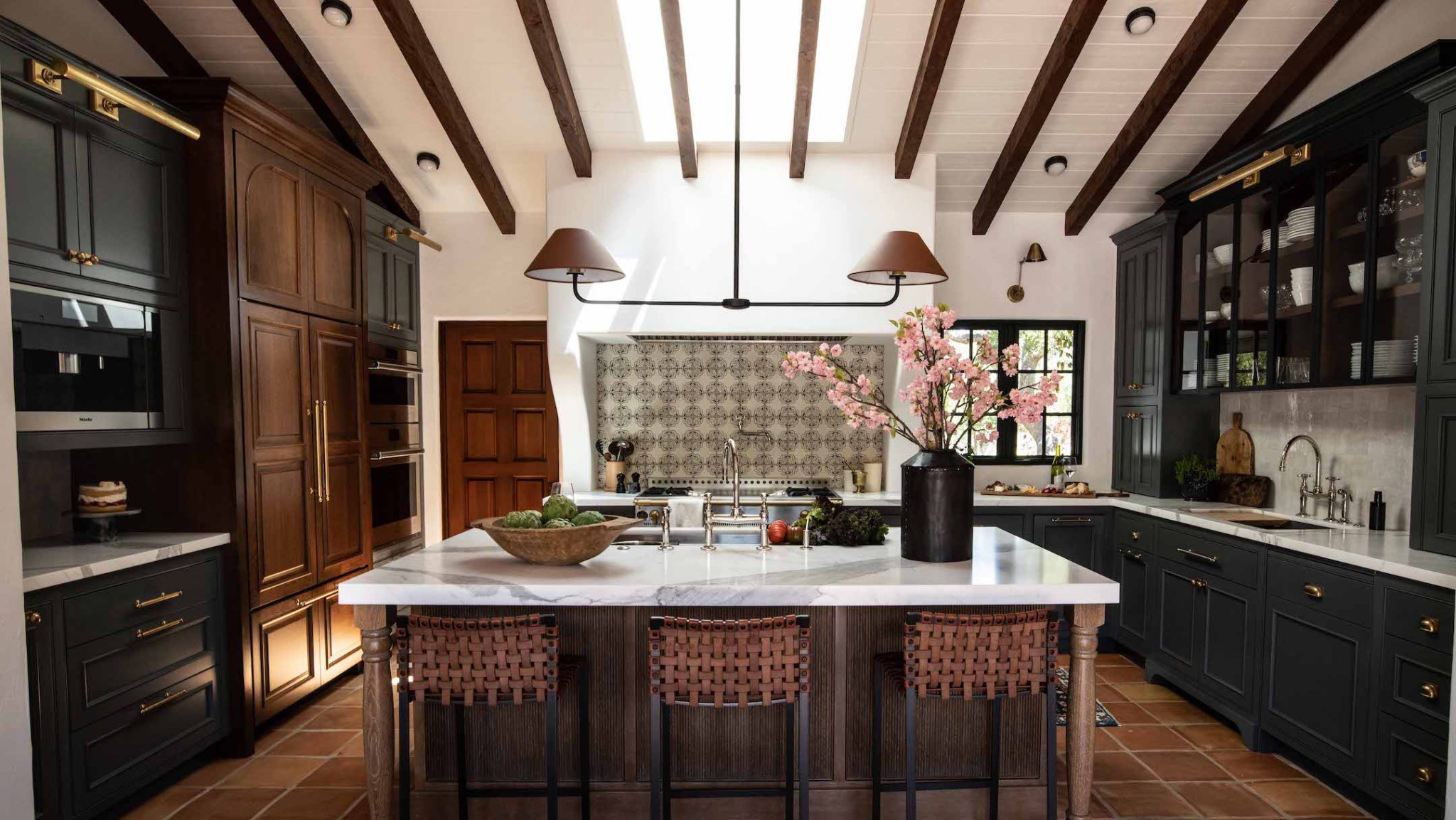 Reveal: Carmel Kitchen - Park and Oak Interior Design