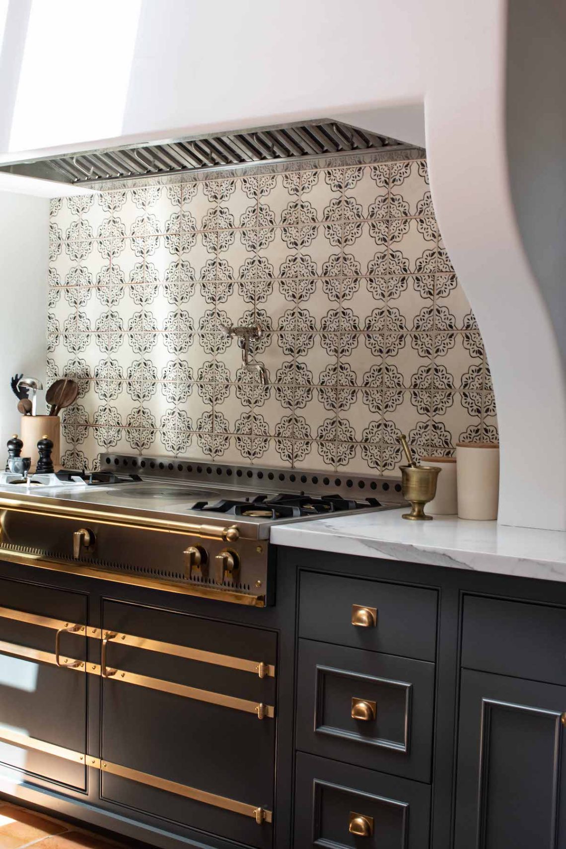 Reveal: Carmel Kitchen - Park and Oak Interior Design