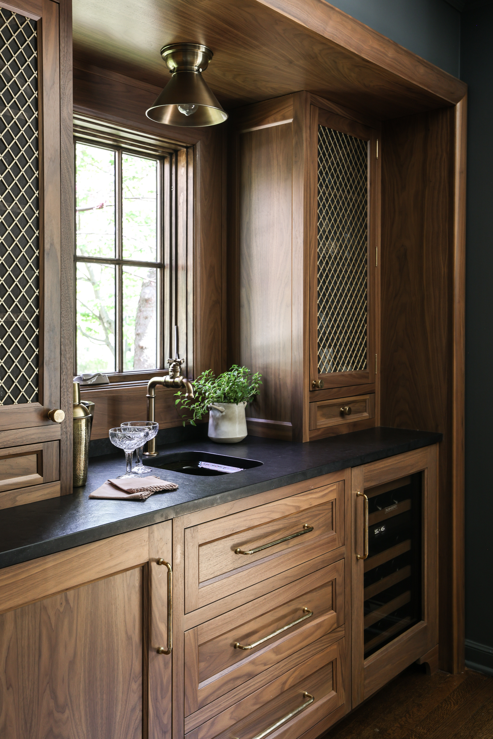 Glen Ellyn Housewalk - Park and Oak Interior Design