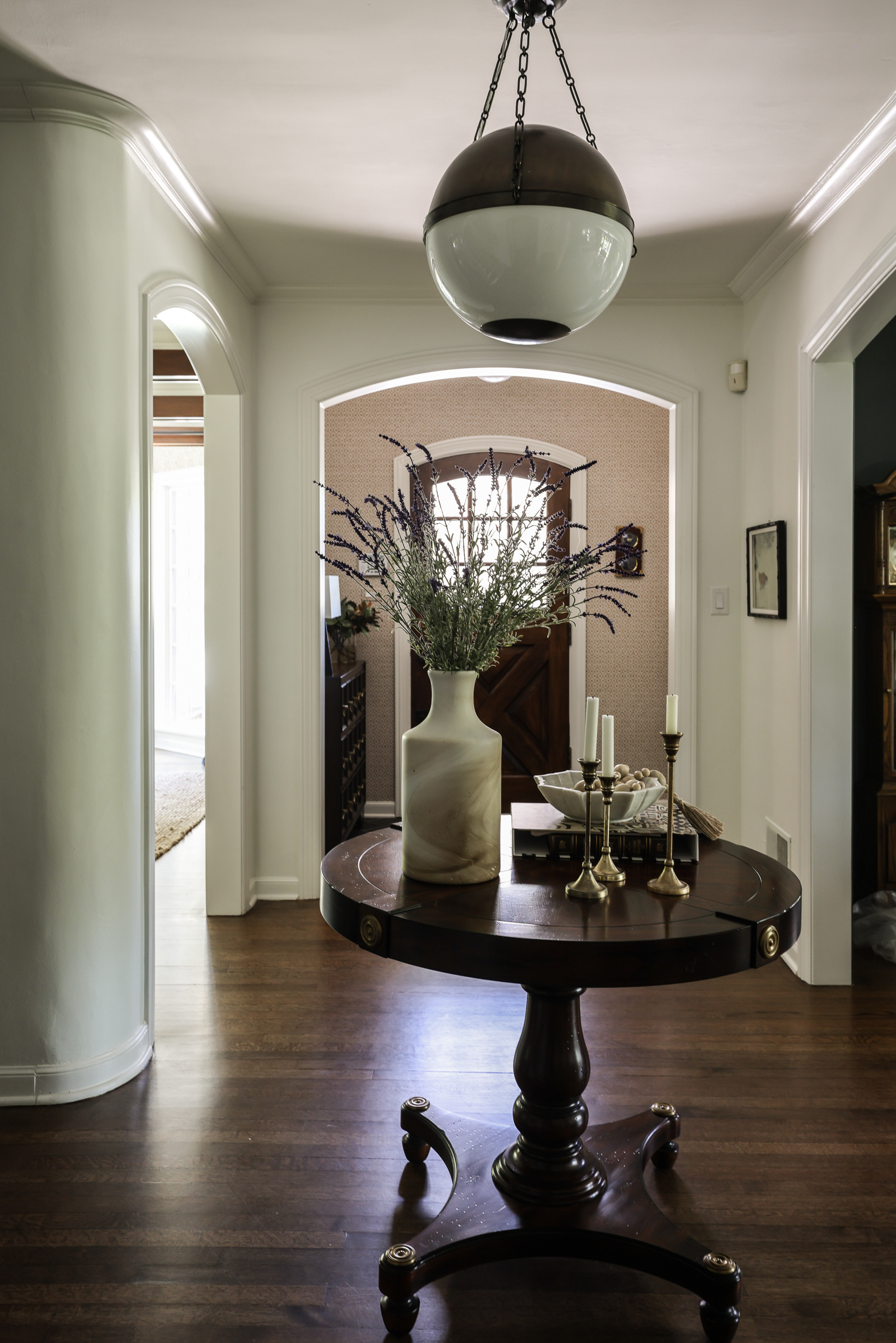 Glen Ellyn Housewalk - Park and Oak Interior Design