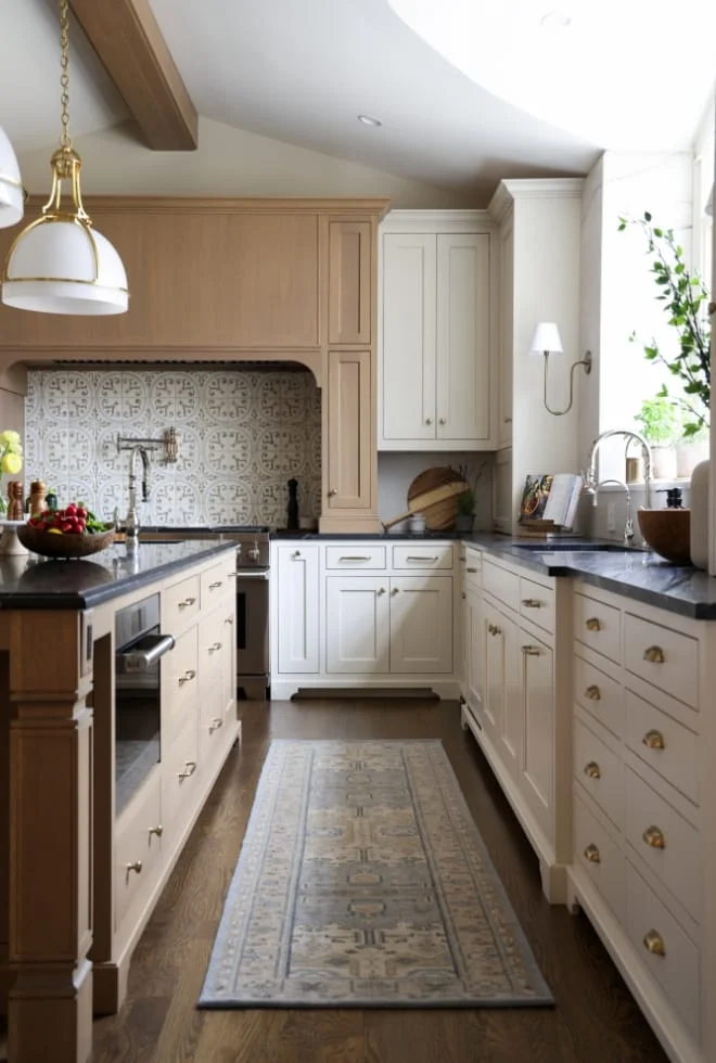 full-service-interior-design-firm-park-and-oak-portfolio-kitchen-copy-2.webp